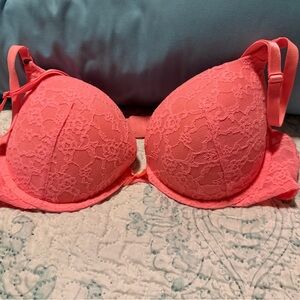Victoria's Secret Bright Coral Lace Push-Up Bra size 38B
